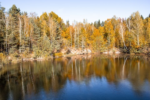 Затоплений кар'єр