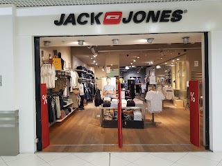 JACK & JONES