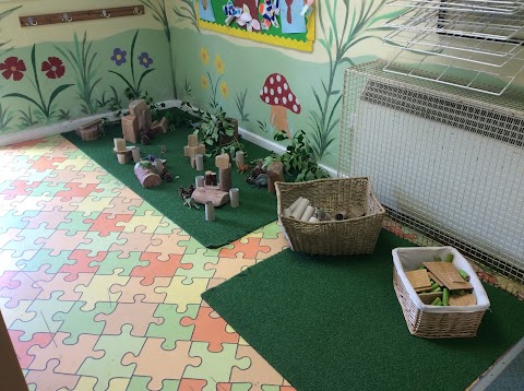 Apple Tree Day Nursery (Burton Latimer) Ltd