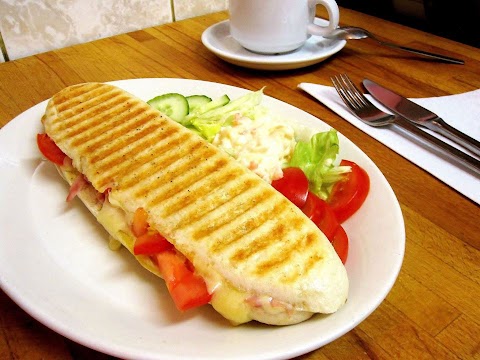 Al Panini Cafe