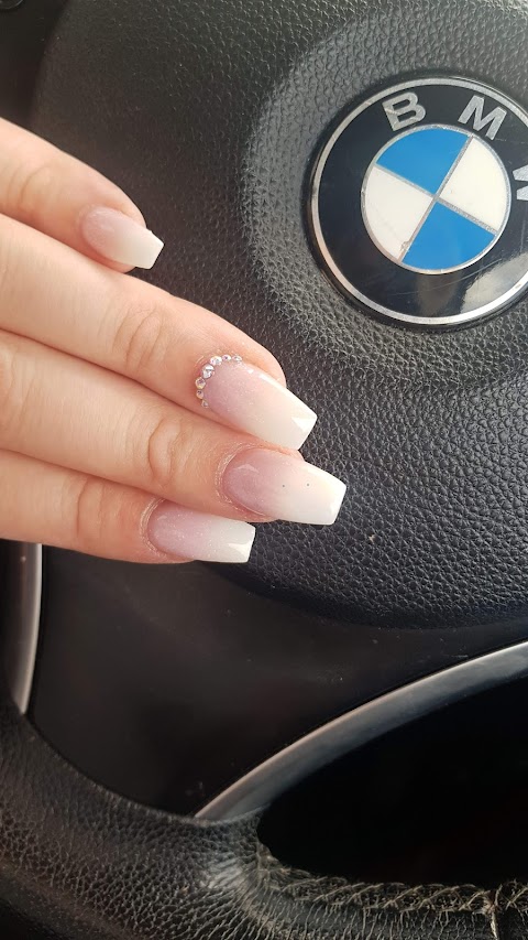 Elegant Nails