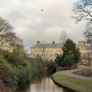 The Pavilion Gardens