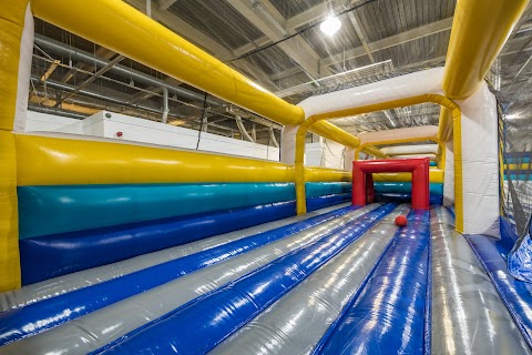 Funzy Inflatable Theme Park