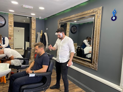 First Class Barbers Brentwood