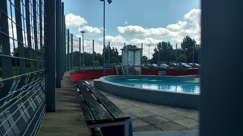 Pingles Leisure Centre