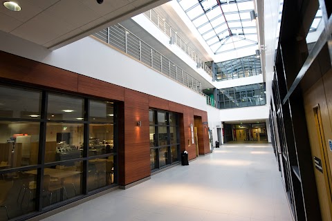 South Eastern Regional College - Lisburn Campus