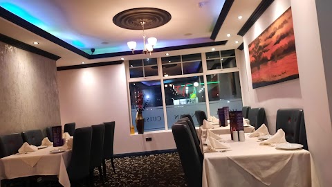 Voujon Indian Restaurant & Takeaway in Headingley, Leeds