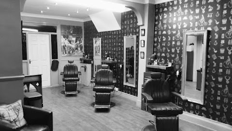 Gentlemans Club Traditional Barbers Shop