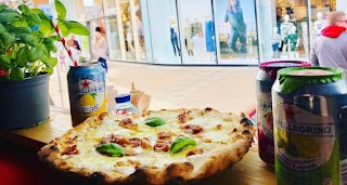 O Vesu Van Neapolitan Pizza