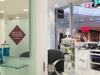 Regis Salon