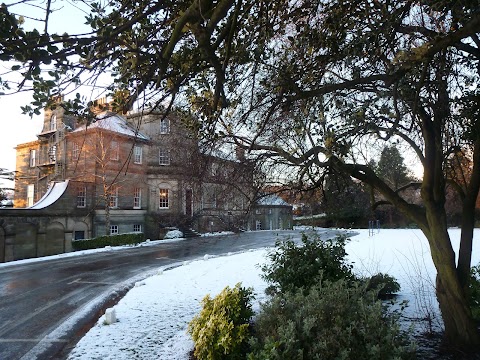 The Mary Erskine School