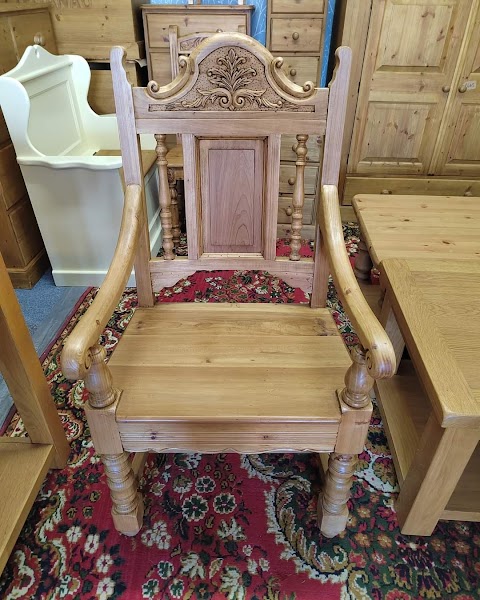 Highfield Pine & Oak furniture