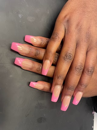 Amy Nails