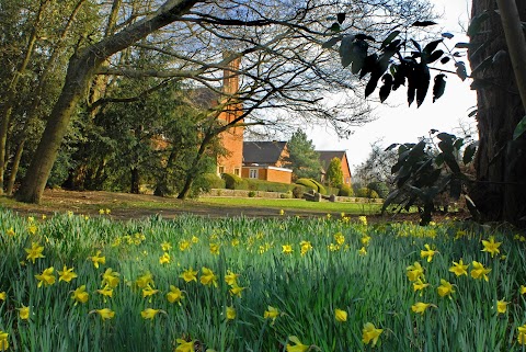 Holme Grange School