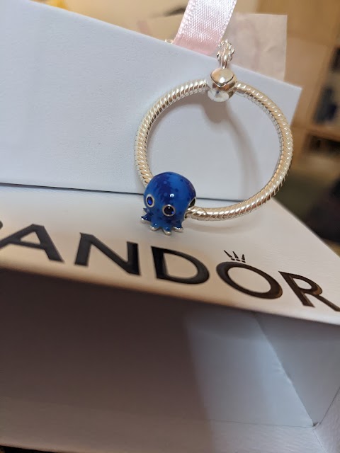Pandora Mansfield