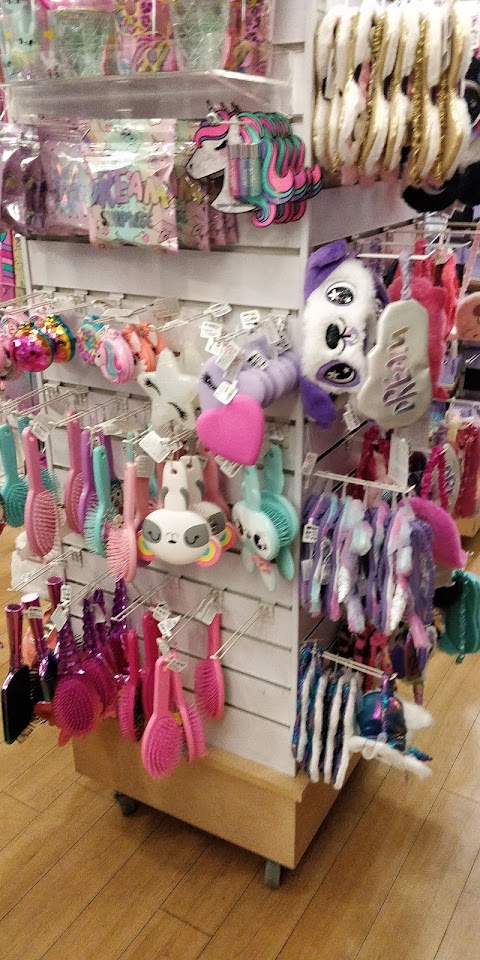 Claire's