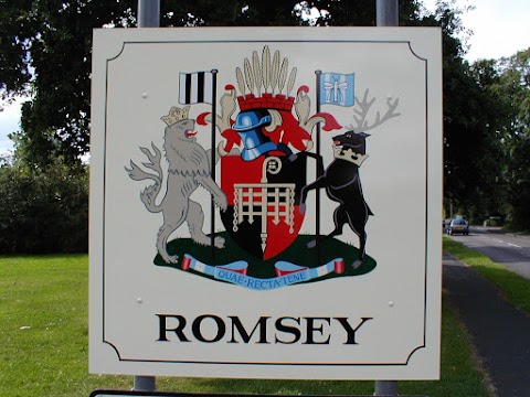 Michael Rhodes Estate Agents Romsey