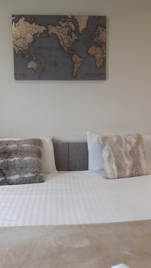 London Heathrow Living Serviced Accommodation