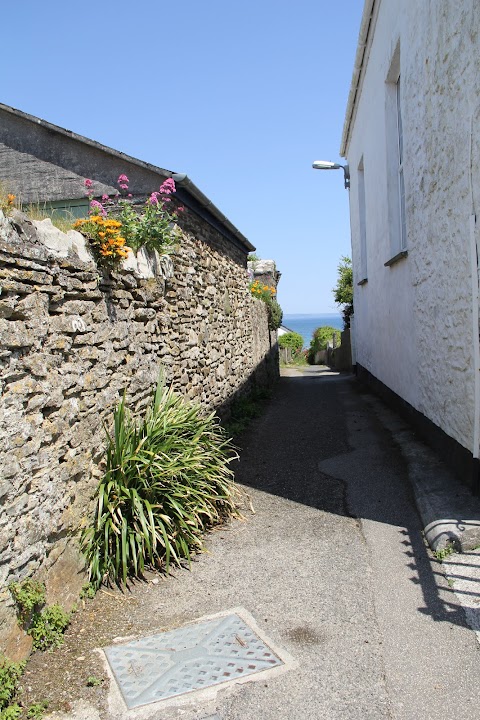 House By The Beach