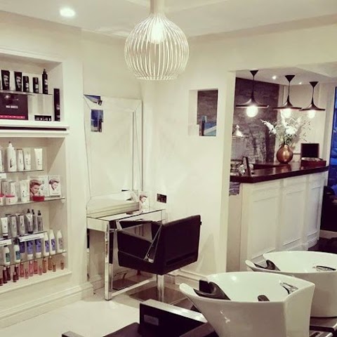 Rick Roberts Salon