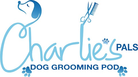 Charlie's Pals Dog Grooming Pod