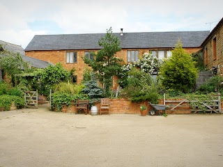 Rignall Farm Motel