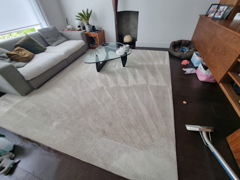 Cleanny Carpet Cleaning London