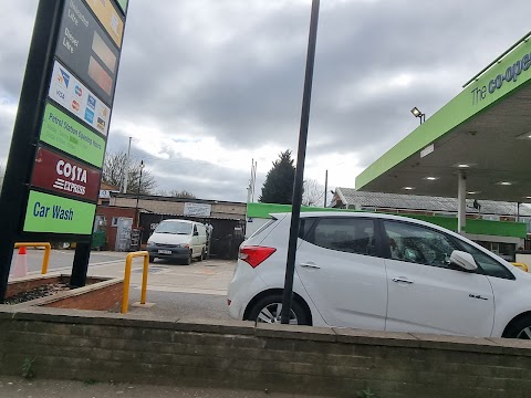 Central Co-op Food & Petrol - Duckmanton