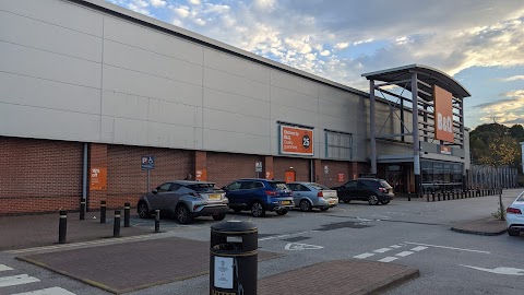 B&Q Dearne Valley