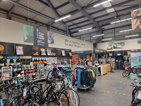 Halfords - Abbey Lane (Leicester)