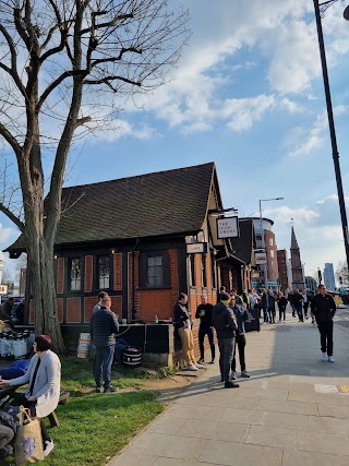 The High Cross Pub, Tottenham