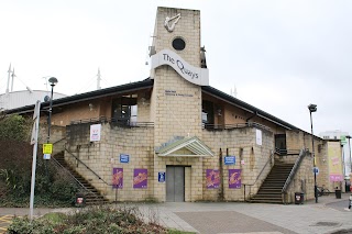 The Quays Swimming & Diving Complex