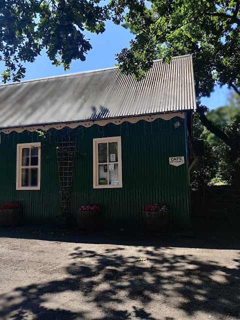 The Tin Hut Coffee Tavern