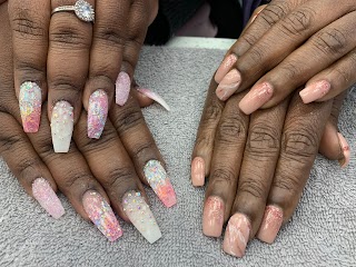 Divine Nails & Beauty Studio