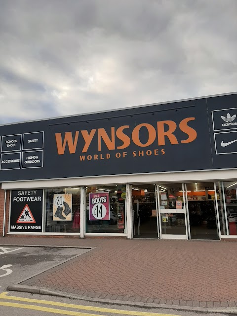 Wynsors World of Shoes