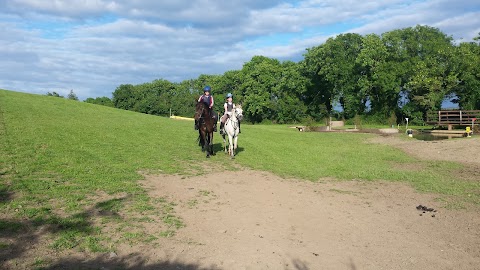 Tullymurry Equestrian Centre