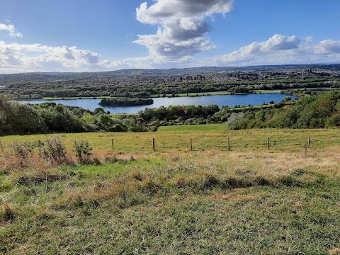 Waleswood Caravan & Camping Park