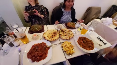 Wombourne Tandoori Restaurant