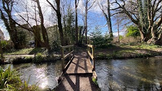 Meades Water Gardens