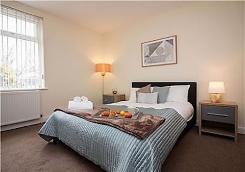 Highfield Lodge - Book Direct For Best Rates (Paragon Serviced Apartments Ltd)