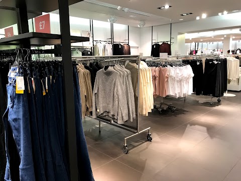 H&M