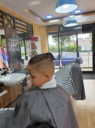 Turkish vip gent barber