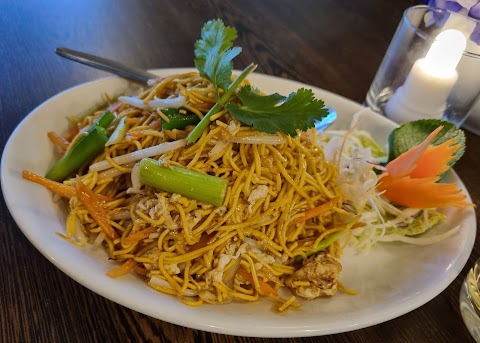 Dawinee Thai Restaurant