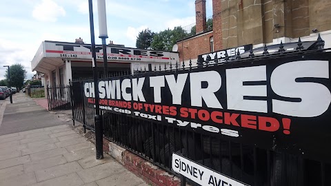 Palmers Green Tyres & Service Centre