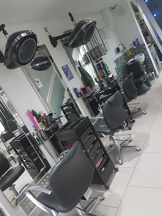 Salon 56