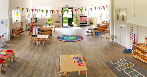 The Oak Montessori Nursery