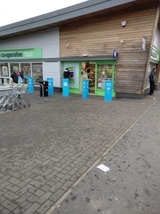 Co-op Food - Leeds Swarcliffe Avenue