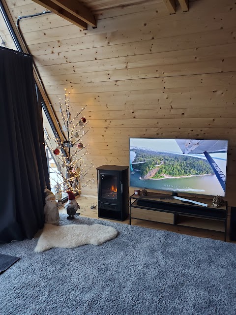 Happy Nest Cabin