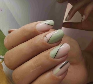 Silvia Vasiliu Nails