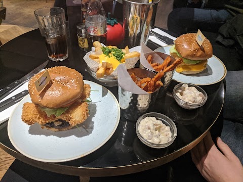 Gourmet Burger Kitchen (GBK)